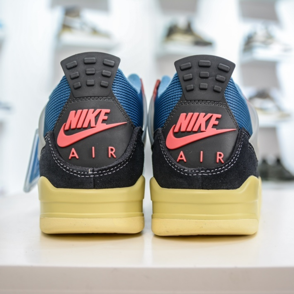 Union LA x Air Jordan 4 Retro SP - Off-Noir