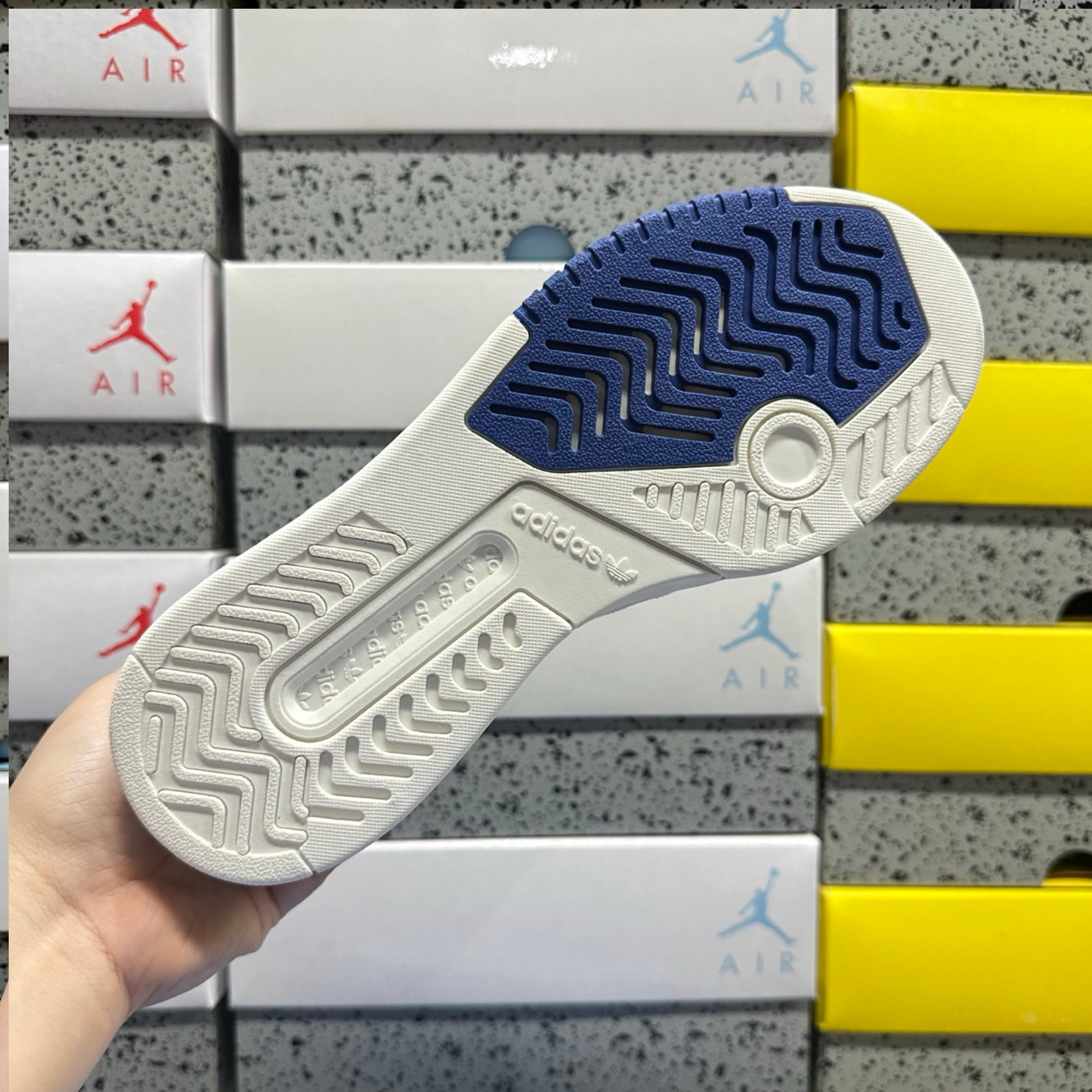 Adidas Drop Step Low - White Blue Orange