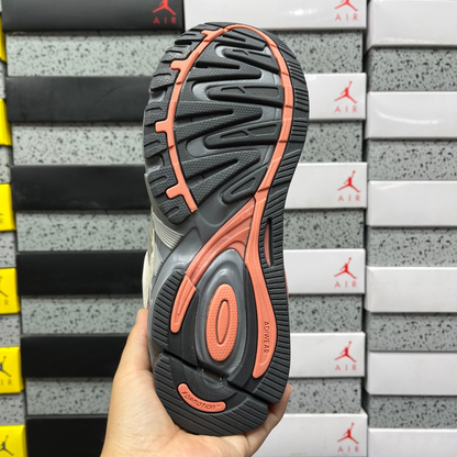 Adidas Response CL - Grey Two Coral