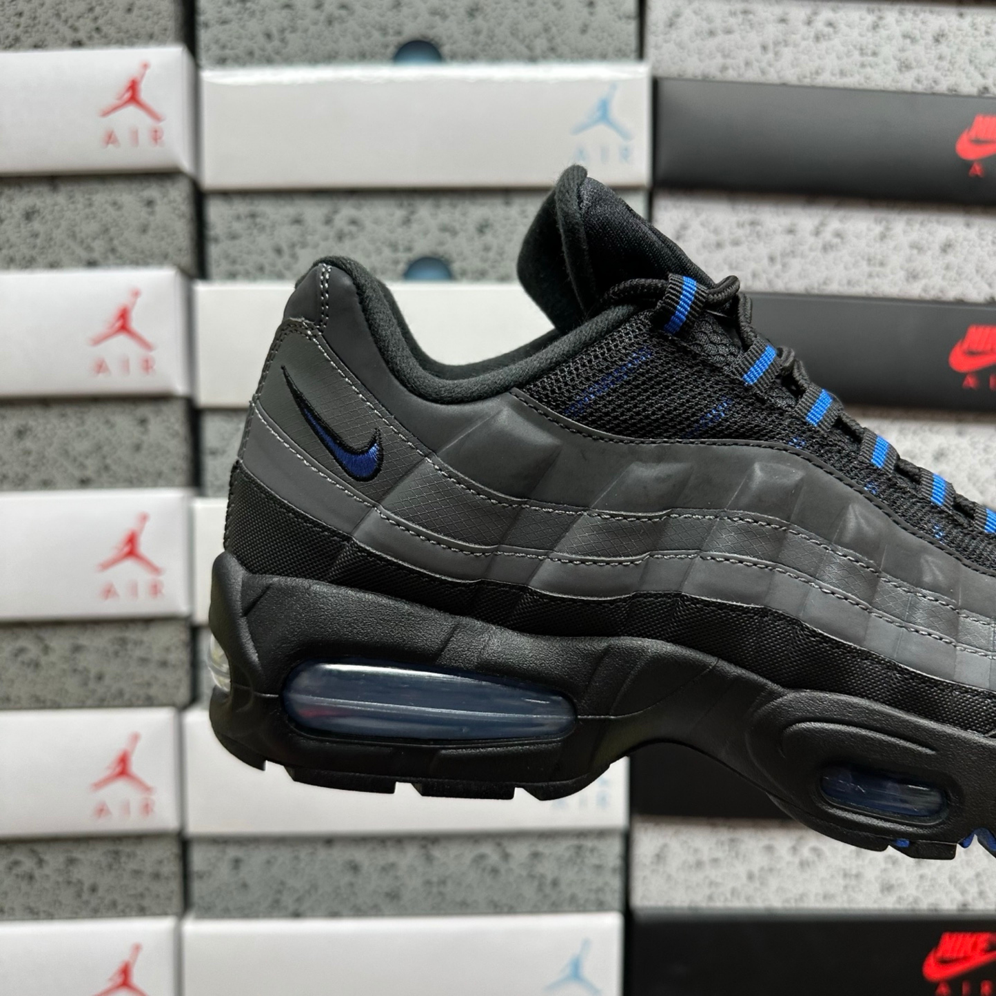 Air Max 95 - Black Hyper Royal