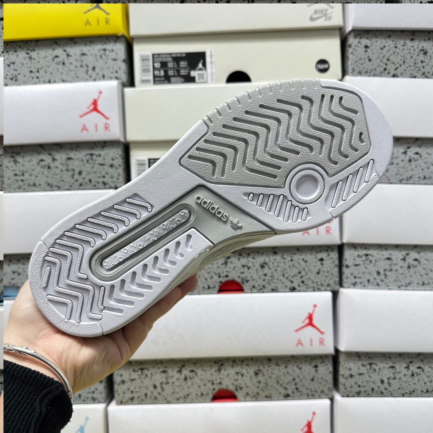 Adidas Drop Step Low 2.0 - White / Linen Blue / Beige