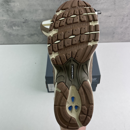 New Balance 530 - Dark Mushroom Incense