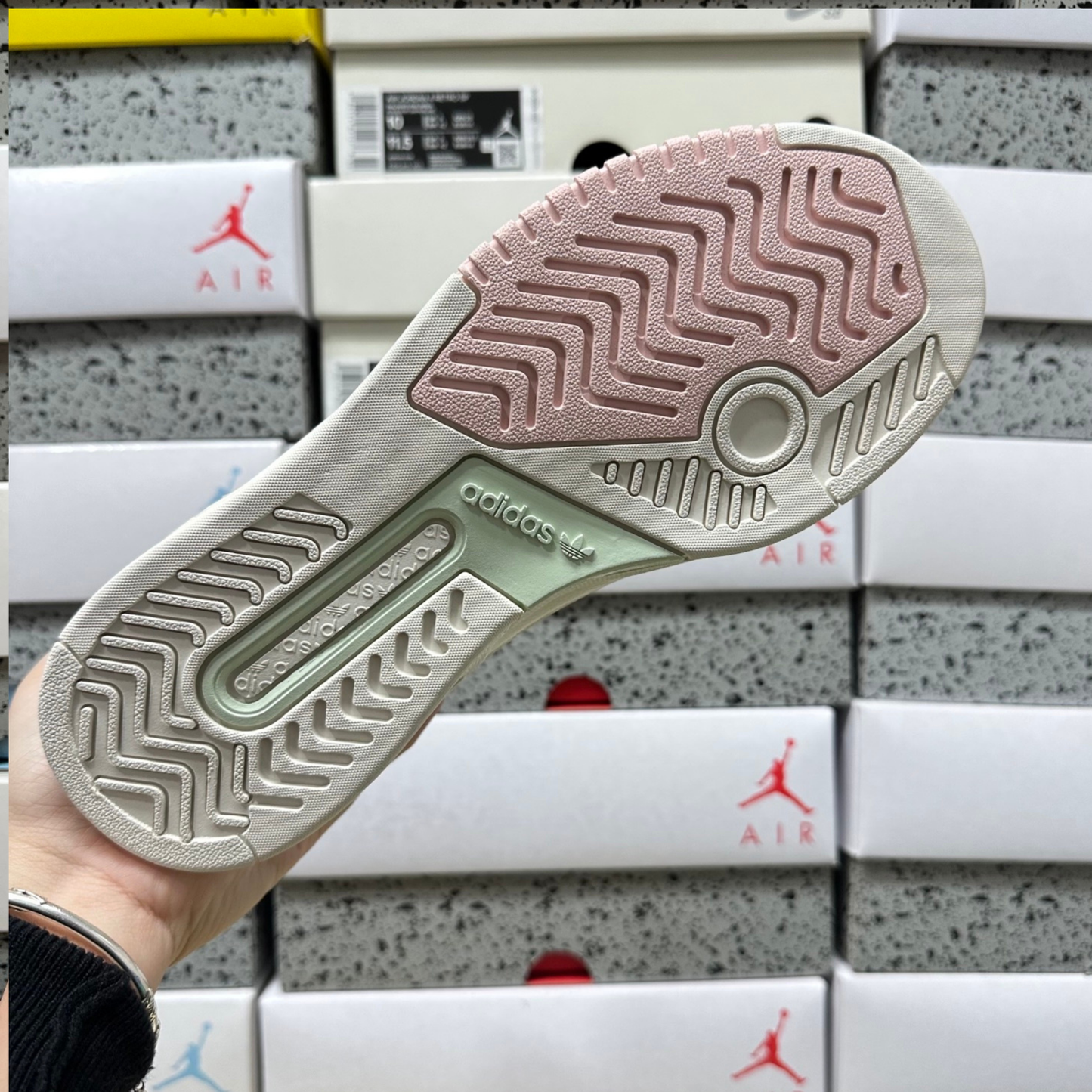 Adidas Drop Step Low 2.0 - White Linen Green / Pink