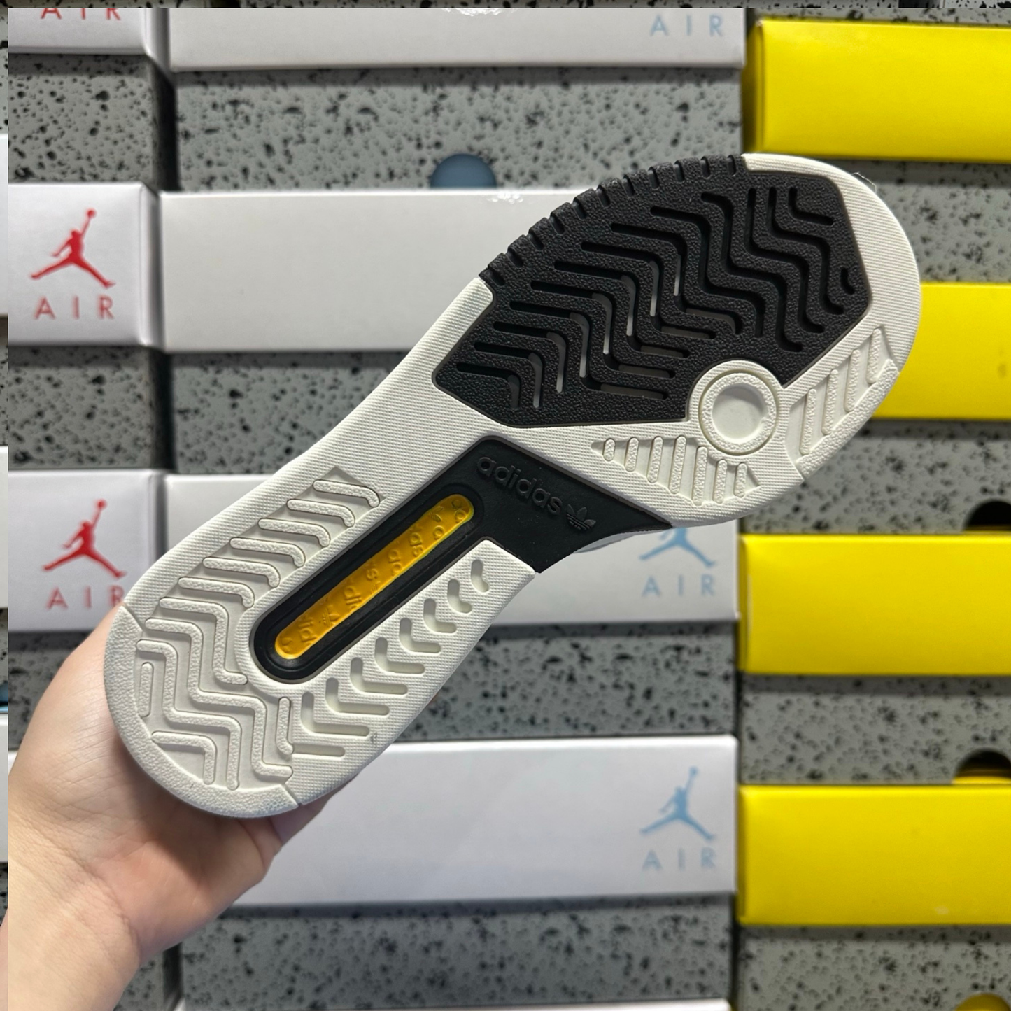 Adidas Drop Step Low - White Black Yellow