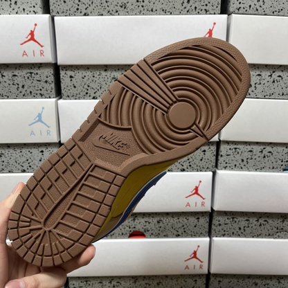 Nike Dunk Low SB Premium - Newcastle Brown Ale