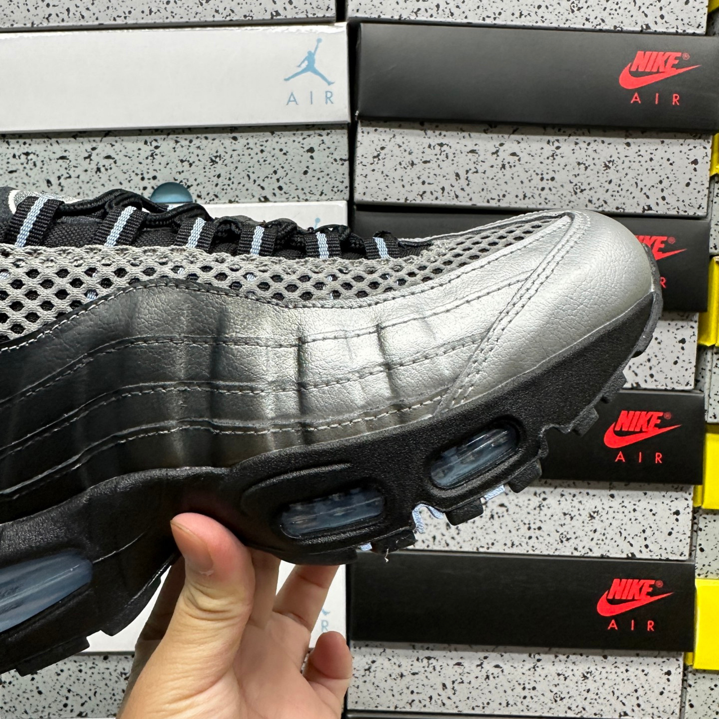 Air Max 95 x Palace - Metallic Silver and Aluminum