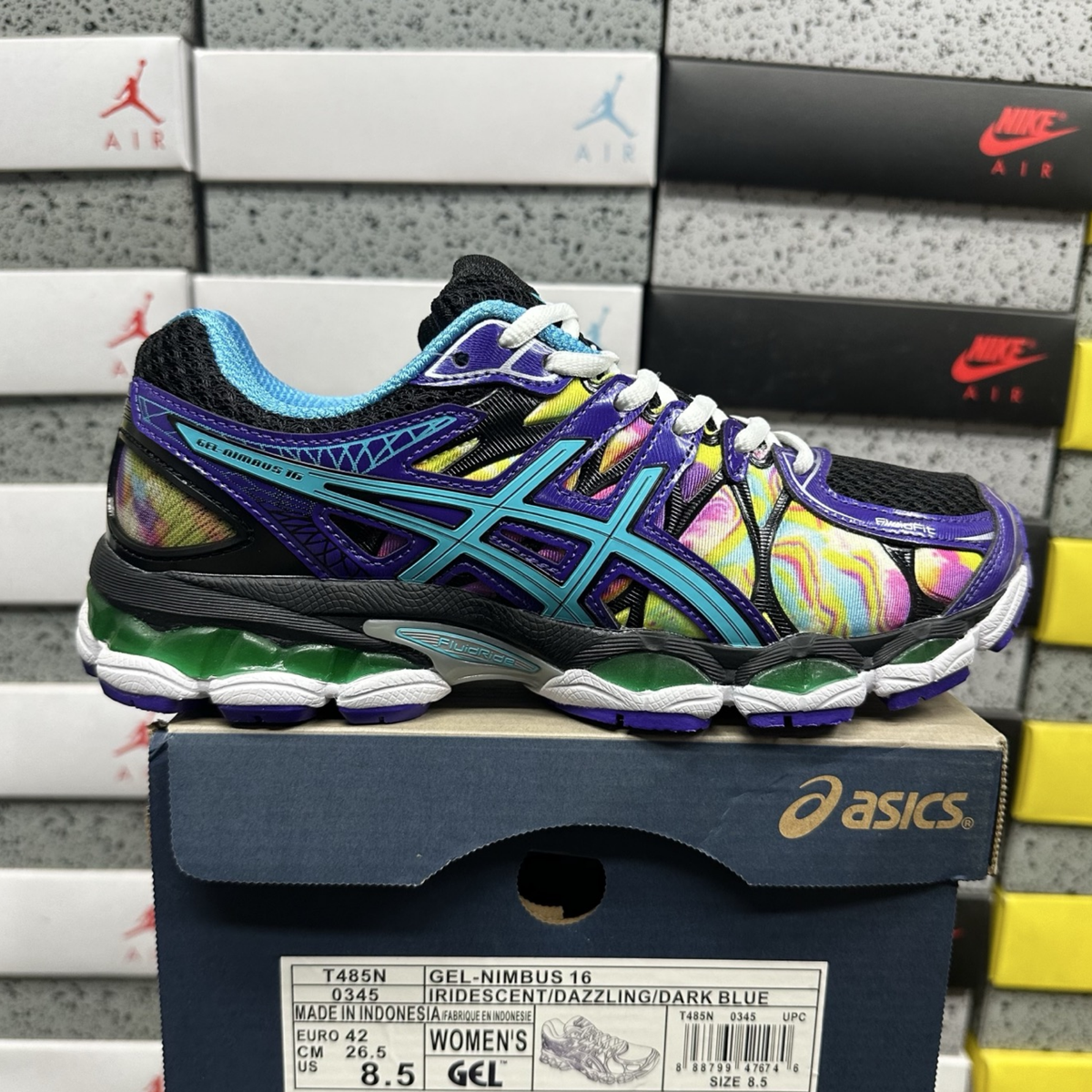 Asics Gel Nimbus 16 - Black / Iridescent Swirl