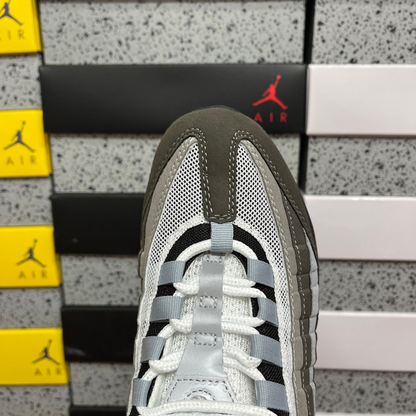 Air Max 95 - Smoke Gradient
