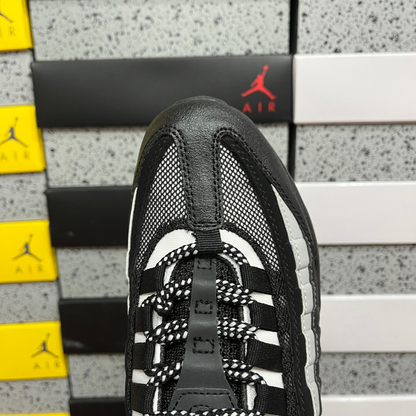 Air Max 95 - Shadow Smoke