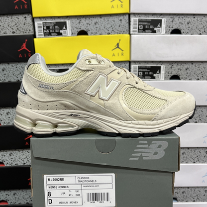New Balance 2002R - Bone Light Aluminum