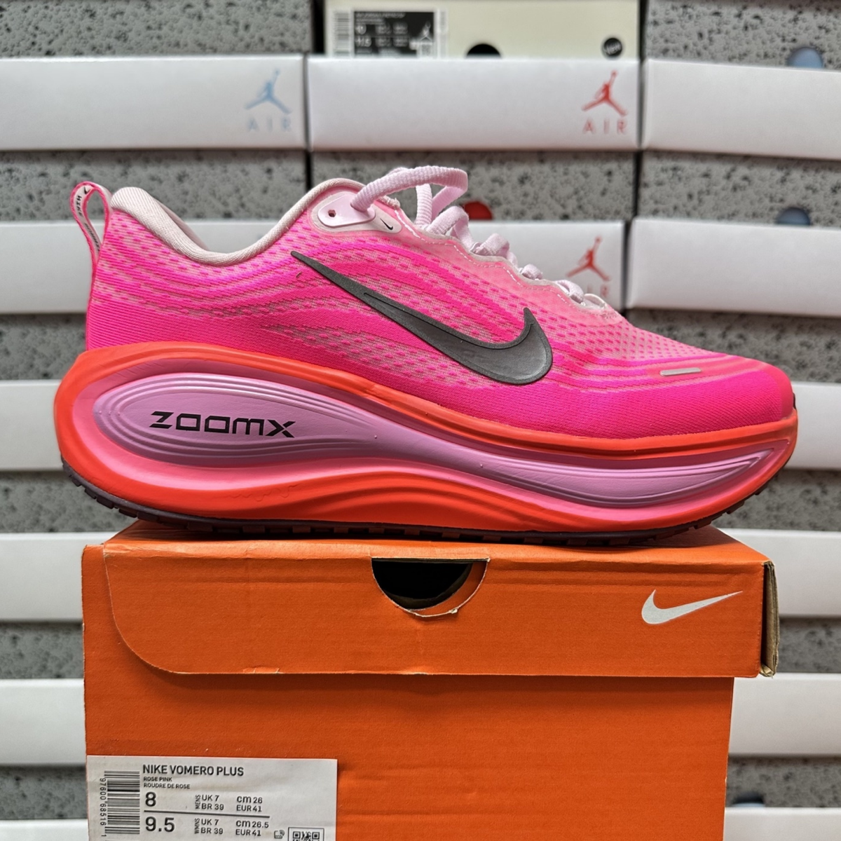 Nike Vomero Plus - Hyper Pink/Black/White