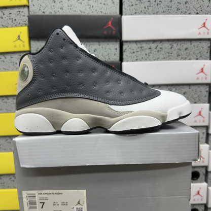 Air Jordan 13 Retro - Atmosphere Grey