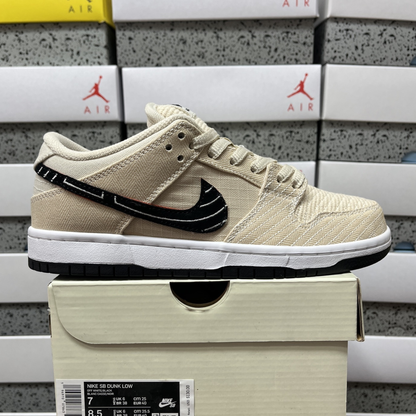 Albino & Preto x Nike SB Dunk Low Jiu-Jitsu