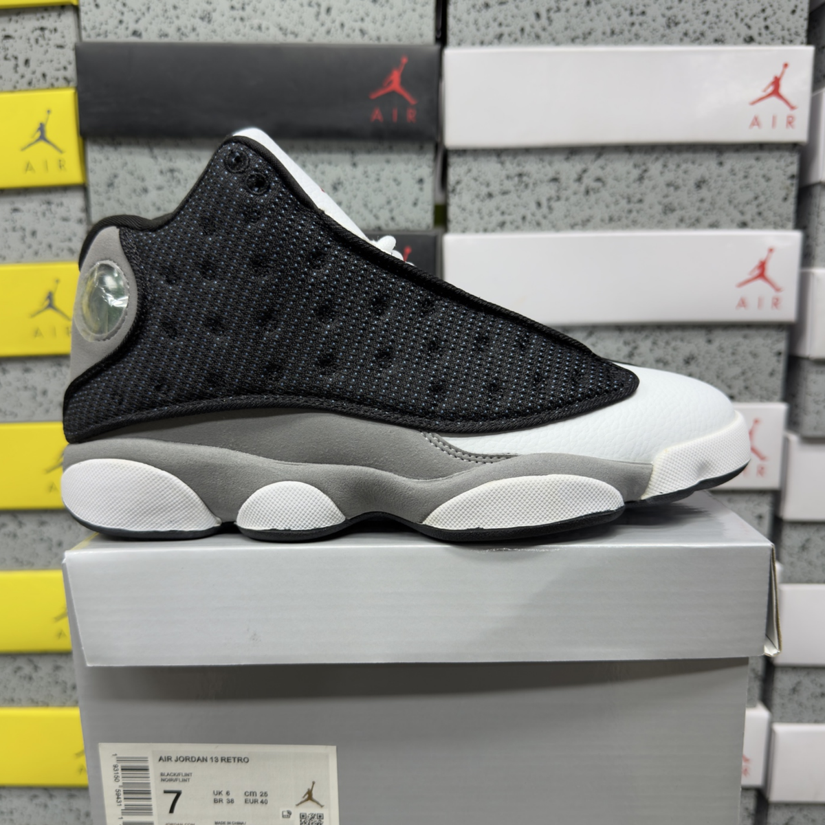 Air Jordan 13 Retro - Black Flint