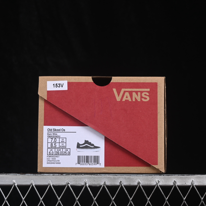 Vans Old Skool V - Black/True White