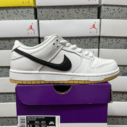 Nike SB Dunk Low Pro - White Gum