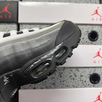 Air Max 95 x Yu-Gi-Oh! - Jonouchi