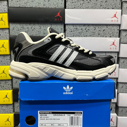 Adidas Response CL - Core Black Grey Four