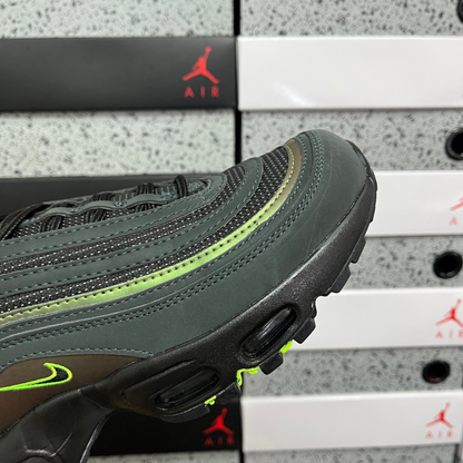 Air Max 95/97 - O Nike Air Max 95/97 PE "University of Oregon – Thunder